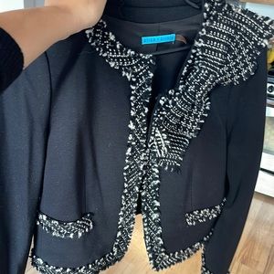 Cute part tweed blazer